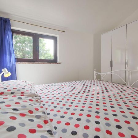 Apartments Morena Rakalj ภายนอก รูปภาพ